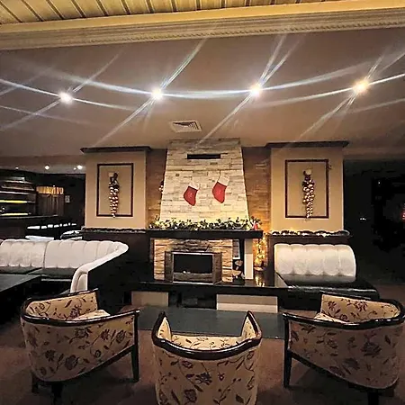 Dimitri Emerald , Near Gondola Apart Otel 4*